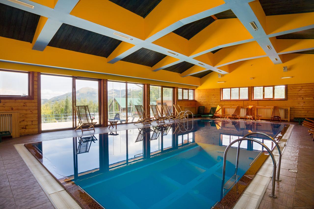 Hotel & Resort Gacka Мойковац Екстериор снимка