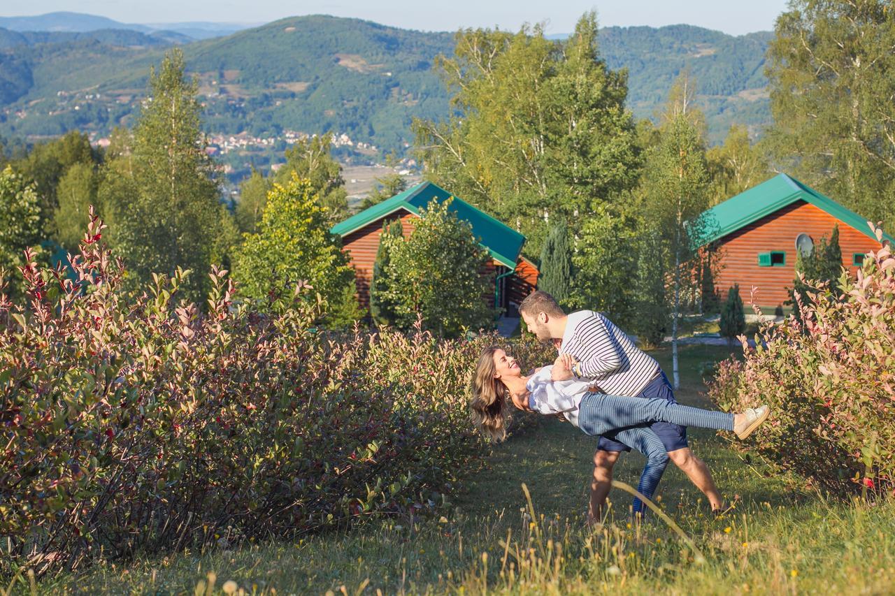 Hotel & Resort Gacka Мойковац Екстериор снимка