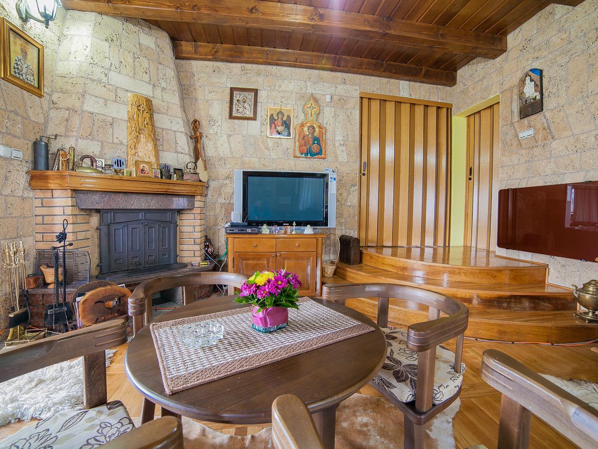 Hotel & Resort Gacka Мойковац Екстериор снимка